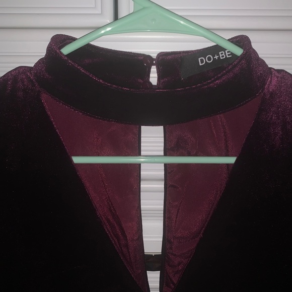 Pretty Hippie Chick Maroon Dress by Do & Be. Size Medium. - Picture 10 of 12